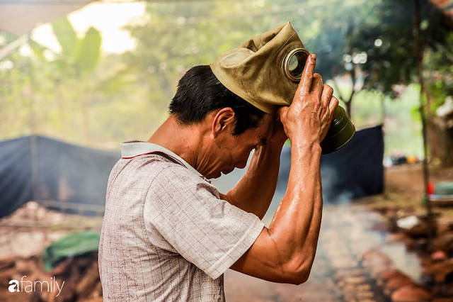 Đeo mặt nạ để... kho cá ở làng Vũ Đại - bí quyết vượt ải mùa Tết 2020 của những nồi cá bạc triệu - Ảnh 12.