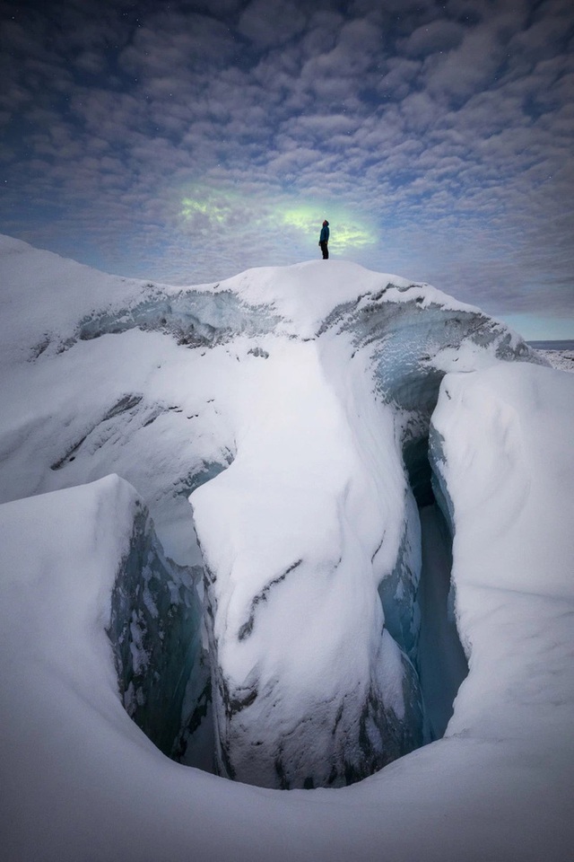 Loạt ảnh cực quang đẹp đến choáng ngợp ở đảo Greenland khiến người xem tưởng như đang lạc ra ngoài không gian - Ảnh 7.