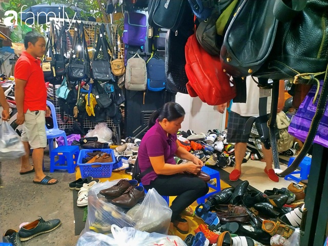 Chợ Bàn Cờ - chợ “lạc đường” kiêm thiên đường đồ si ở Sài Gòn - Ảnh 17.