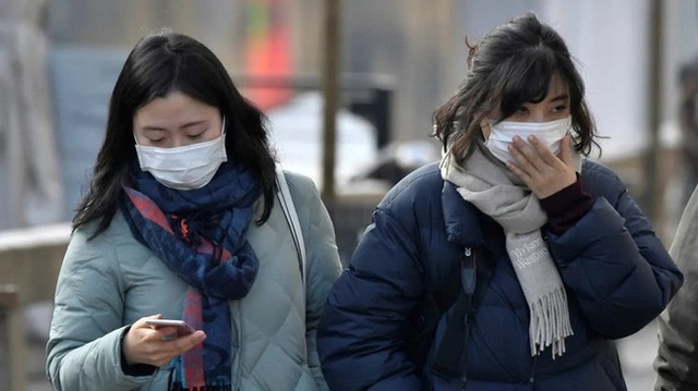 Toàn cảnh viêm phổi Vũ Hán: Nỗi khiếp sợ dịch bệnh ngay đầu năm mới khi số người mắc bệnh và tử vong tăng nhanh, lan ra nhiều nước  - Ảnh 3.