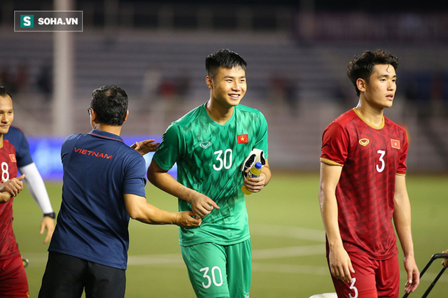  Nội soi U23 Việt Nam: Nắm trong tay 3 người khổng lồ, thầy Park vẫn lo bệnh cũ tái phát - Ảnh 1.