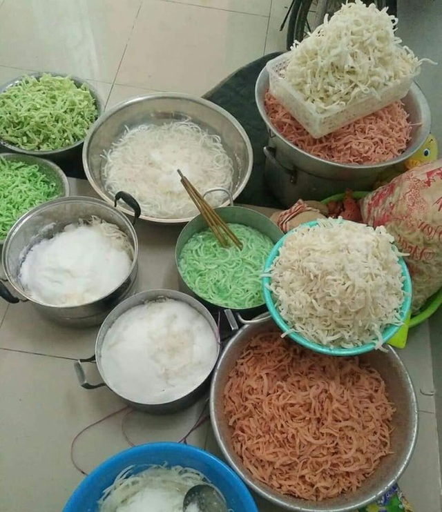 Kinh nghiệm đi Tết 10 gia đình họ hàng chỉ mất 1 triệu đồng, tiết kiệm được 4 triệu của người vợ trẻ Hà Nội: Nhà nào nhận được cũng háo hức - Ảnh 5.