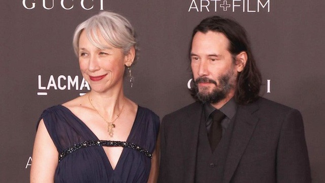 Thay vì đi với người yêu như nhiều diễn viên khác, Keanu Reeves lựa chọn sánh bước cùng mẹ trên thảm đỏ Oscars 2020 - Ảnh 2.