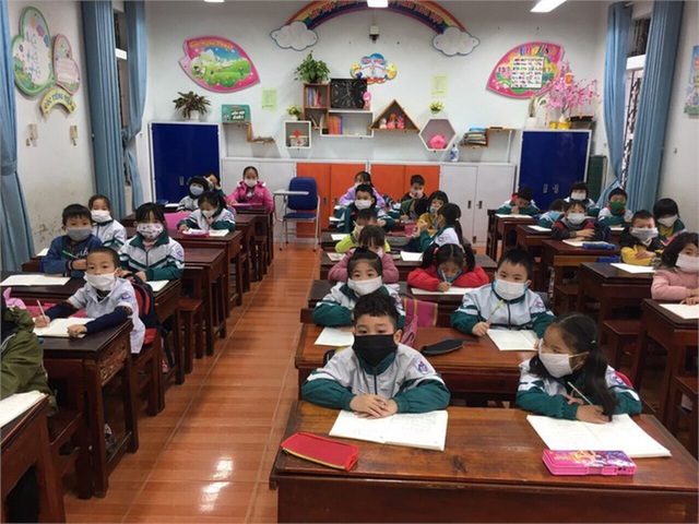 Bộ Giáo dục và Đào tạo xin ý kiến Thủ tướng cho học sinh nghỉ học từ ngày 3/2, nhiều tỉnh đã quyết định lùi thời gian nhập học - Ảnh 1.