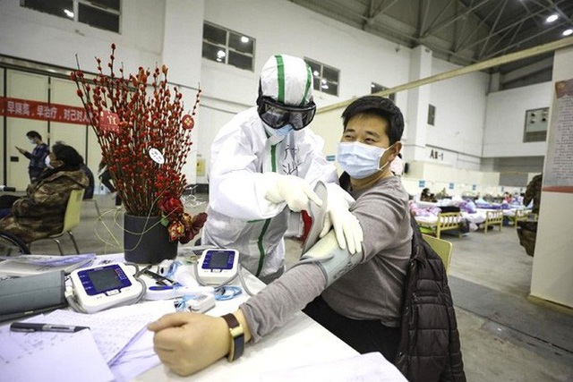  Trung Quốc: Xuất viện 10 ngày, bệnh nhân Covid-19 tái nhiễm  - Ảnh 1.
