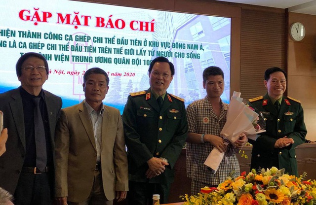  Việt Nam thực hiện thành công ca ghép chi thể đầu tiên trên thế giới từ người hiến sống  - Ảnh 13.