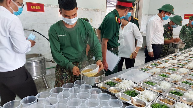 Cận cảnh bên trong khu cách ly người Việt trở về từ Daegu, vùng dịch Covid-19 của Hàn Quốc - Ảnh 11. Cận cảnh bên trong khu cách ly người Việt trở về từ Daegu, vùng dịch Covid-19 của Hàn Quốc - Ảnh 11.