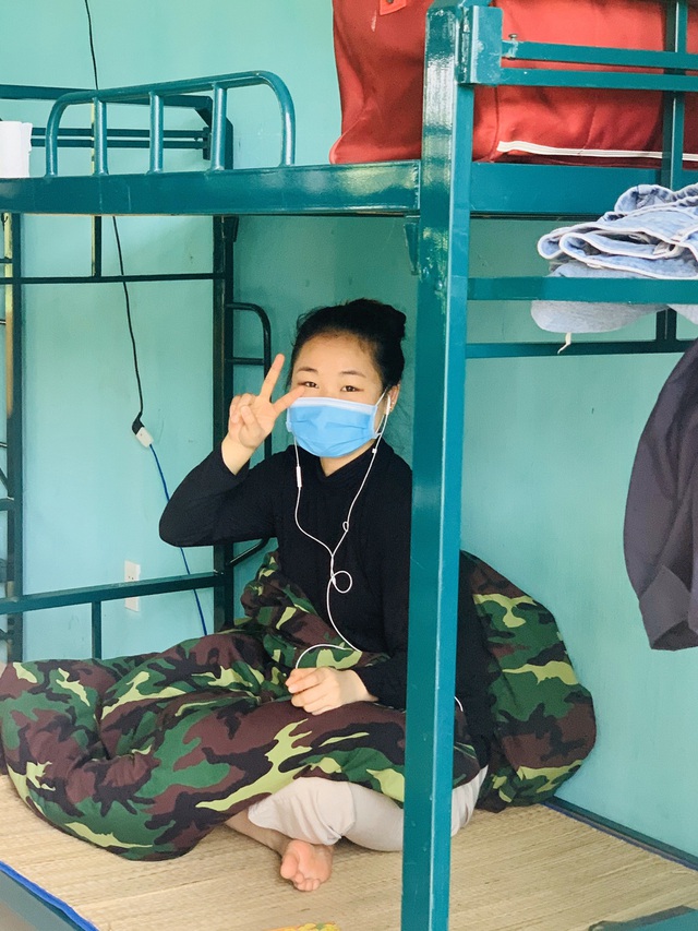Cận cảnh bên trong khu cách ly người Việt từ tâm dịch virus Corona của Hàn Quốc về Đà Nẵng - Ảnh 11.