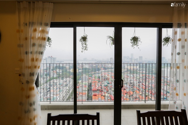 Ngắm căn hộ chung cư có view nhìn thẳng ra hồ Tây theo phong cách vintage tối giản, thoáng mát ai nhìn cũng mê - Ảnh 22. Ngắm căn hộ chung cư có view nhìn thẳng ra hồ Tây theo phong cách vintage tối giản, thoáng mát ai nhìn cũng mê - Ảnh 22.