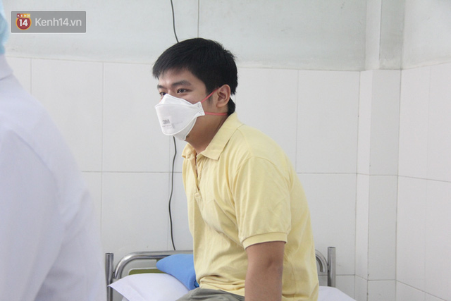 Ảnh: Bệnh nhân nhiễm virus Corona vui mừng khi được xuất viện, cảm ơn các bác sĩ Việt Nam đã tận tình cứu chữa - Ảnh 16.