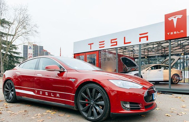 Đặt niềm tin vào Tesla, khoản đầu tư 126.000 USD của một trader tăng gấp 32 lần chỉ sau 2 tuần - Ảnh 1.