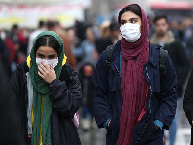  10 ngày biến Iran thành ổ dịch Covid-19, tỷ lệ người chết/ca nhiễm lớn nhất thế giới - Ảnh 2.
