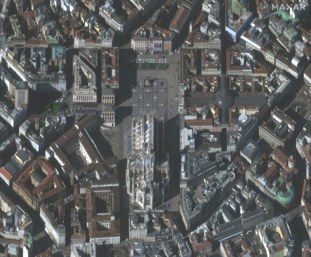[Ảnh vệ tinh] Sức ‘càn quét’ của Covid-19: Hàng loạt địa điểm nổi tiếng từ Thánh đường Mecca đến Quảng trường Thiên An Môn đều vắng như ‘chùa bà Đanh’ - Ảnh 5.