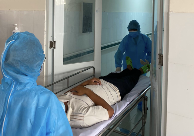 Bên trong bệnh viện 300 giường chuyên điều trị bệnh Covid-19  - Ảnh 4.