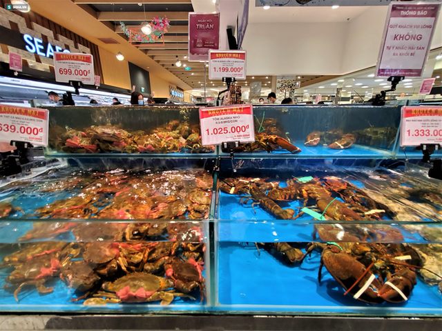  Chỉ trong 1 giờ, nhiều siêu thị ở Hà Nội bổ sung thần tốc nhu yếu phẩm cung ứng cho người dân - Ảnh 9.