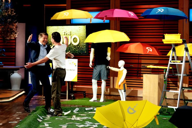 Shark Tank: Cậu bé 15 tuổi gọi vốn thành công 2,5 tỷ đồng cho một sản phẩm còn chưa chào bán, tất cả là nhờ một phương pháp giáo dục của cha mẹ- Ảnh 3.