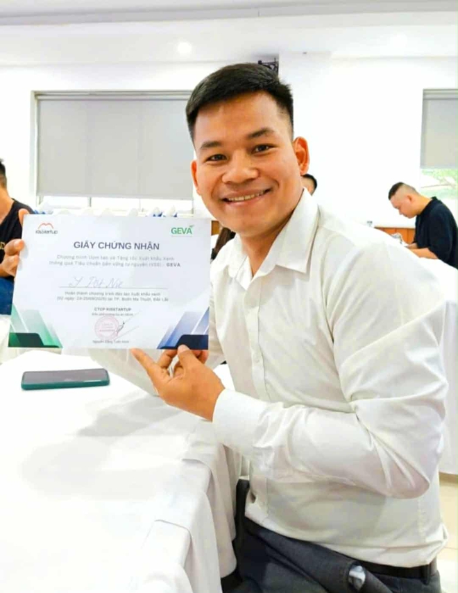 CEO Y Pôt Niê - Ảnh 4.