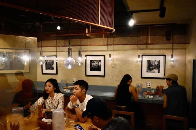 Bài toán "song ngữ" của Sơn Tùng M-TP: Khi tiếng Anh để mở cửa, văn hóa Việt để giữ chỗ - Ảnh 9.