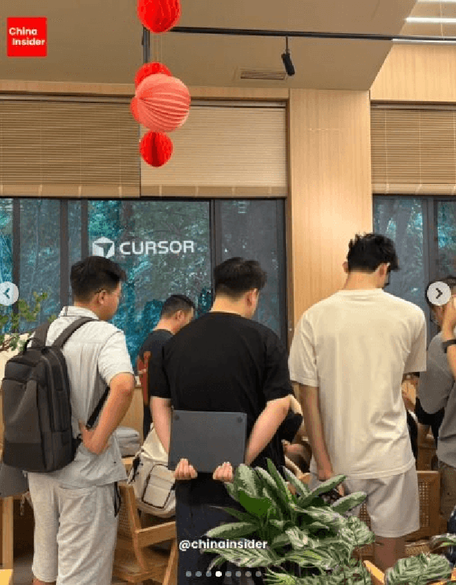 Không còn là một công cụ lập trình AI: Cursor đang biến quán cà phê thành "văn phòng" của thế hệ lập trình viên mới - Ảnh 4.