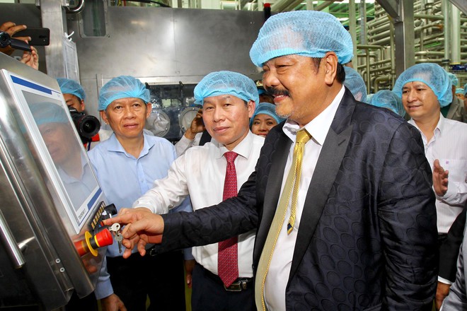 - Tân Hiệp Phát vượt lên người khổng lồ như thế nào? - photo - 2 15530528835992119312092 - Tân Hiệp Phát vượt lên người khổng lồ như thế nào?