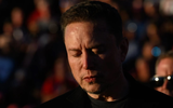 Elon Musk sắp mất 2 tỷ USD/năm khi Mỹ xem xét ngừng bán tín chỉ carbon, Tesla từ lãi hơn 400 triệu USD xuống lỗ 186 triệu USD