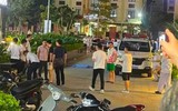 Hải Phòng: Bé trai 7 tuổi rơi từ tầng 15 chung cư xuống đất tử vong, mẹ ngất lịm khi biết tin
