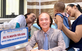 Việt Nam có 1 thủ khoa bác sĩ nội trú từ hơn 45 năm trước: Hiện là giáo sư được quốc tế công nhận, luôn làm nghề theo tôn chỉ "không lạm dụng kháng sinh"