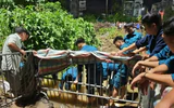Chủ tịch Hà Nội truy trách nhiệm sau vụ nam sinh viên ngã xuống cống tử vong