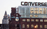 Converse xin lỗi, gỡ quảng cáo gây tranh cãi