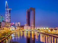 Chuyên gia nước ngoài kiếm được 88.000 USD mỗi năm tại Việt Nam Chuyên gia nước ngoài kiếm được 88.000 USD mỗi năm tại Việt Nam