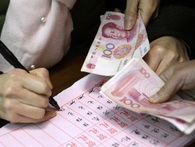Tại sao Trung Quốc không thể vượt Mỹ về tài trợ vốn ưu đãi? Tại sao Trung Quốc không thể vượt Mỹ về tài trợ vốn ưu đãi?