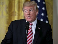 Tỷ phú Mỹ ngày càng giàu, nhưng tổng thống Trump ngày càng "nghèo" Tỷ phú Mỹ ngày càng giàu, nhưng tổng thống Trump ngày càng "nghèo"