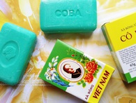 Xà bông Cô Ba 'vang bóng một thời' sắp bị An Dương Thảo Điền thâu tóm vì mảnh đất 10.000m2 Xà bông Cô Ba 'vang bóng một thời' sắp bị An Dương Thảo Điền thâu tóm vì mảnh đất 10.000m2