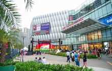 Khách đến TTTM tăng mạnh, Vincom Retail lãi gần 3.800 tỷ đồng sau 9 tháng