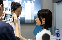 2.000.000 con robot khiến Trung Quốc đối mặt bong bóng công nghệ kỷ lục