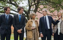Cuộc sống 5 cậu ấm, cô chiêu nhà tỷ phú Bernard Arnault: Bị đào tạo như quân đội để kế nghiệp đế chế LVMH, bữa trưa cũng là nơi cha 'kiểm tra bài cũ'