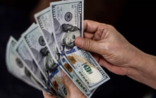 USD neo cao nhất gần 3 tháng sau phát biểu mang tính 'diều hâu'