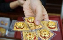Giá vàng trong nước 'bỏ xa' thế giới