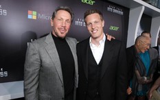 Người con trai ‘khác biệt’ của nhà sáng lập Oracle: Mỗi tuần chỉ có 5 USD tiền tiêu vặt, từ chối nối nghiệp cha để đi làm phim, đấu với Netflix nhằm mua lại Warner Bros