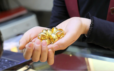 Giá vàng nhẫn vượt 19 triệu đồng/chỉ