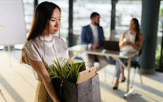 AI khiến 55.000 lao động bị sa thải tại Mỹ năm 2025, bị cho là cái cớ hoàn hảo cho việc tái cấu trúc