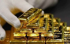Ai là người mua bí ẩn vừa 'gom' 400 tấn vàng?