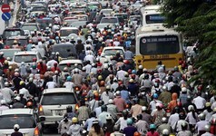 Cấp quota mua ô tô: Xâm phạm quyền tự do người tiêu dùng?