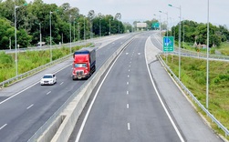 Bộ GTVT đề xuất 'thả nổi' mức phí với đường cao tốc