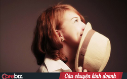 Quý cô độc thân Phan Ý Yên kể chuyện nghề của các KOL hay "tổ ngàn like" Quý cô độc thân Phan Ý Yên kể chuyện nghề của các KOL hay "tổ ngàn like"