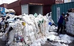 Nóng ngành nhựa: Công nhân mất việc, doanh nghiệp điêu đứng đang đồng loạt "kêu khóc" vì bị siết nhập khẩu phế liệu Nóng ngành nhựa: Công nhân mất việc, doanh nghiệp điêu đứng đang đồng loạt "kêu khóc" vì bị siết nhập khẩu phế liệu