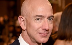 Như ‘người yêu giàu có dứt áo ra đi’, lãnh đạo New York viết thư gửi Jeff Bezos van nài Amazon ở lại Như ‘người yêu giàu có dứt áo ra đi’, lãnh đạo New York viết thư gửi Jeff Bezos van nài Amazon ở lại