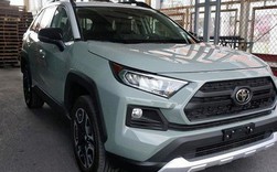Thích xe Toyota nhập Mỹ, đại gia Việt vẫn chịu giá đắt gấp đôi đối thủ, vung tiền tỷ sở hữu hàng độc Thích xe Toyota nhập Mỹ, đại gia Việt vẫn chịu giá đắt gấp đôi đối thủ, vung tiền tỷ sở hữu hàng độc