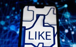 Hình ảnh đầu tiên về Facebook bỏ hiển thị số Like: Không còn khoe mẽ, chỉ hiện vài cái tên trơ trọi Hình ảnh đầu tiên về Facebook bỏ hiển thị số Like: Không còn khoe mẽ, chỉ hiện vài cái tên trơ trọi