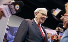 8 chia sẻ về đầu tư và lãnh đạo của Warren Buffett trong cuốn sách mới của tỷ phú Mỹ